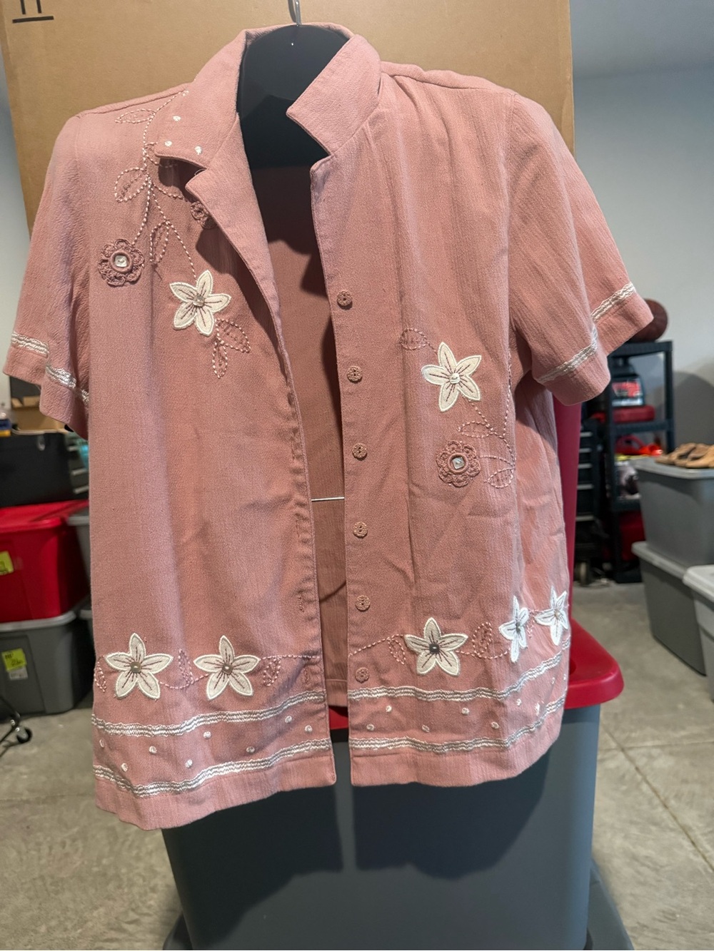 ' Pink Floral Embroidered Button-Up Top 105